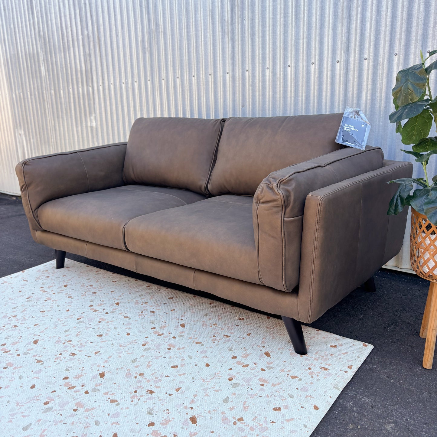 Freedom Ophelia Leather 2 Seater