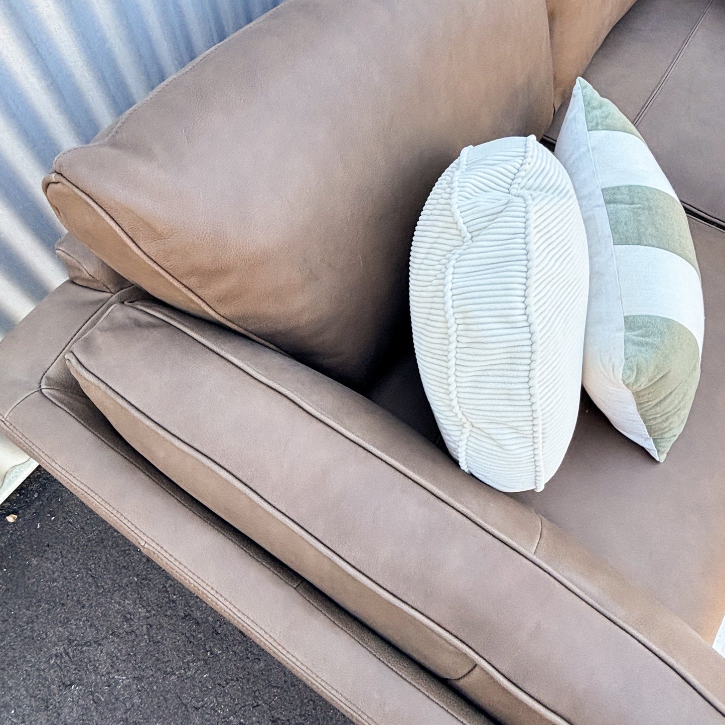 Freedom Ophelia Leather 2 Seater