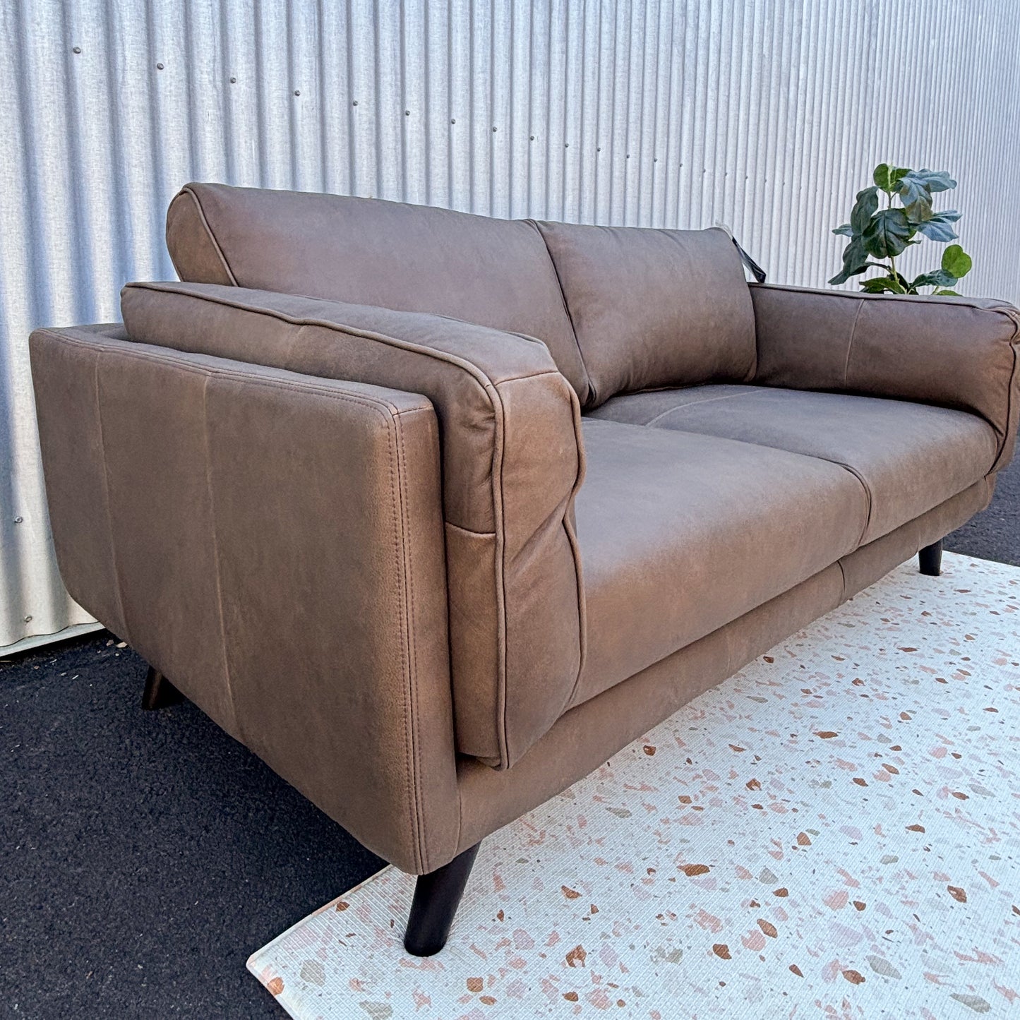 Freedom Ophelia Leather 2 Seater