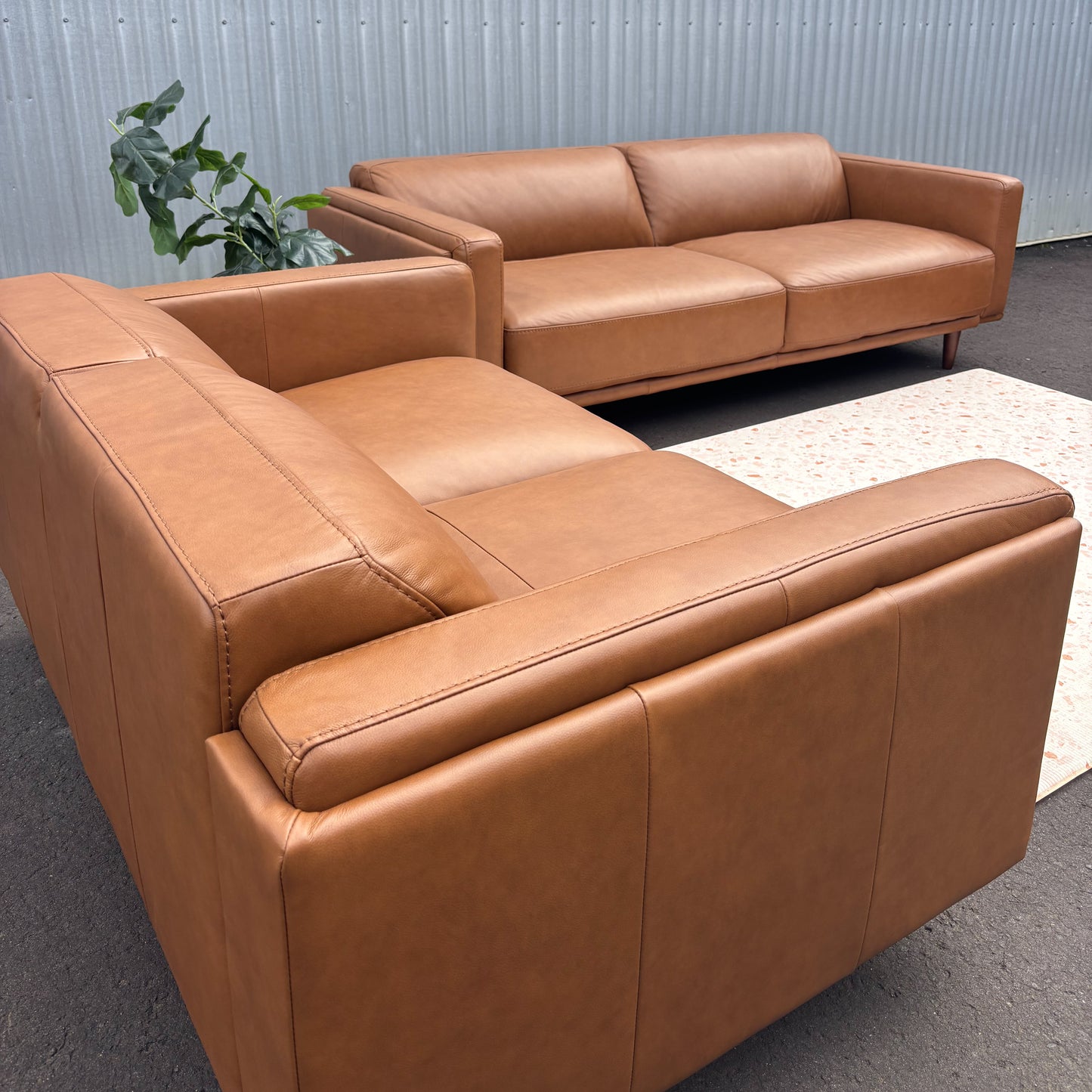 Hugo Leather 3 & 2 Seater Lounge Suite