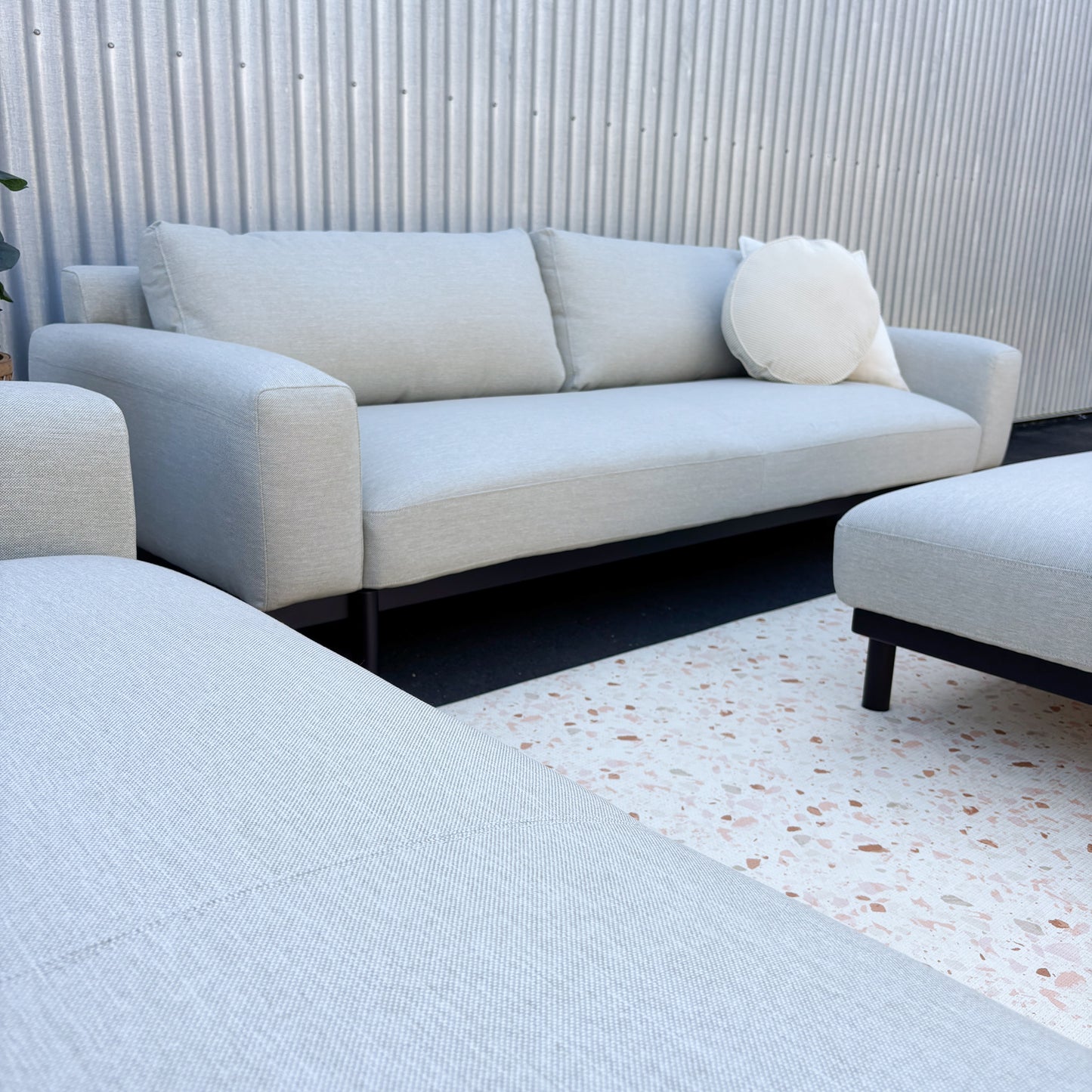 Sempre Oat Lounge Suite