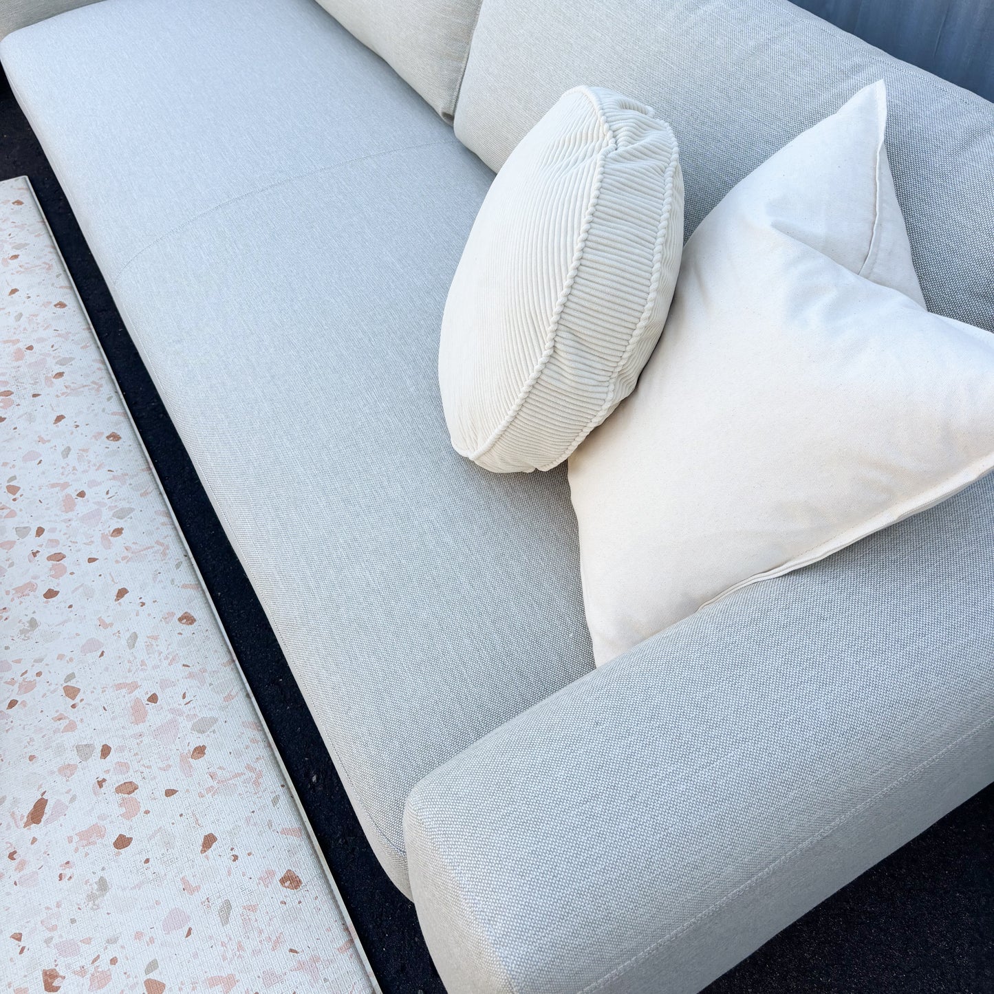 Sempre Oat Lounge Suite