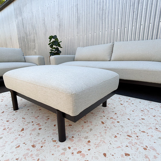 Sempre Oat Lounge Suite