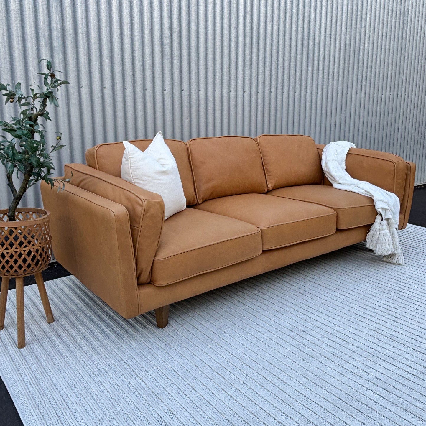 Brooklyn Leather 3 Seater Lounge - Ostuni Tan