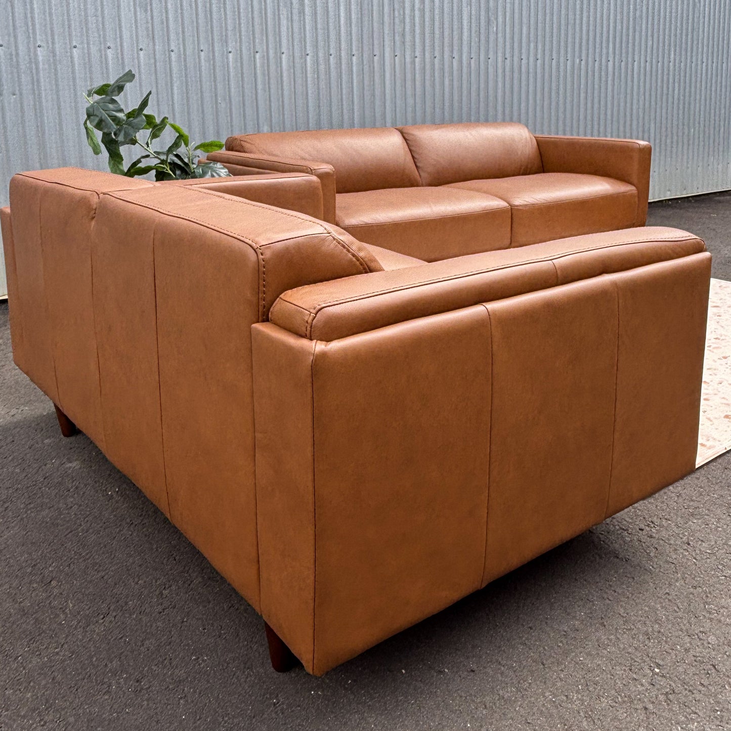 Hugo Leather 3 & 2 Seater Lounge Suite