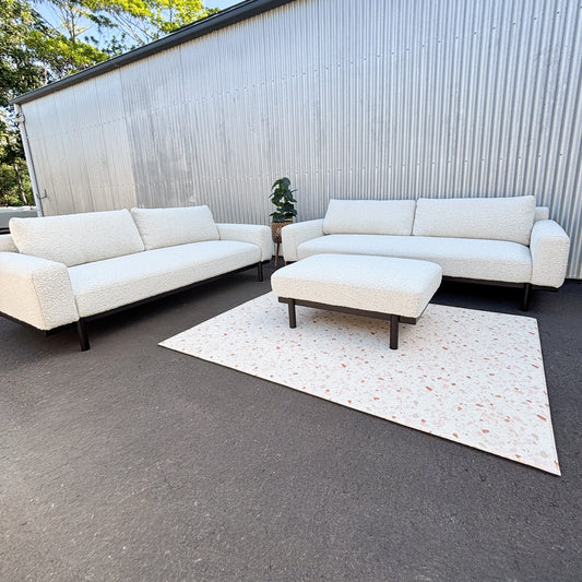 Sempre Natural Boucle Fabric Lounge Suite