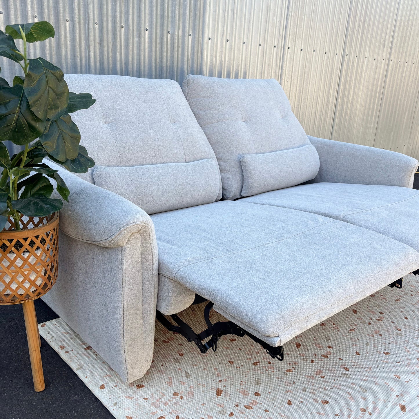 Dellarovere Power Motion Recliners